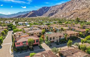 Private Tuscan-Inspired Escape in the Heart of Palm Springs - Palm Springs, California