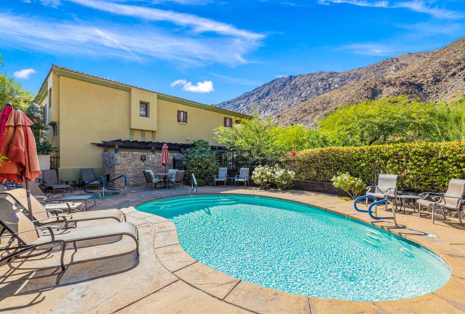 Private Tuscan-Inspired Escape in the Heart of Palm Springs - Palm Springs, California