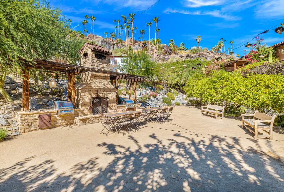 Private Tuscan-Inspired Escape in the Heart of Palm Springs - Palm Springs, California