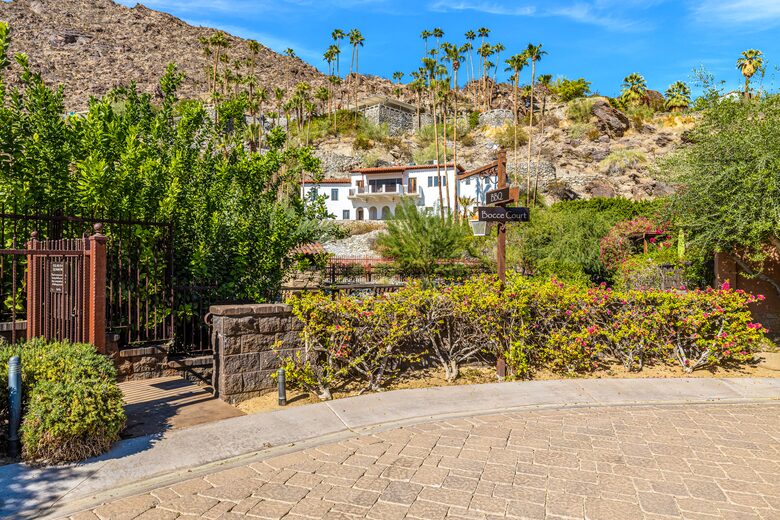 Private Tuscan-Inspired Escape in the Heart of Palm Springs - Palm Springs, California