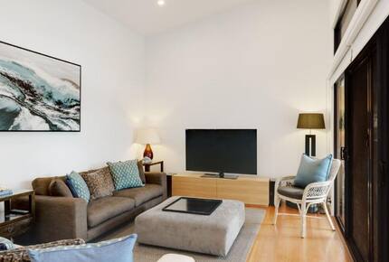 Elevated Bush Retreat with Bay Views Near Lobster Beach - Pretty Beach, Australia