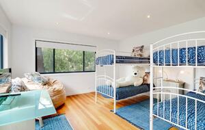 Elevated Bush Retreat with Bay Views Near Lobster Beach - Pretty Beach, Australia