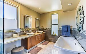 Little Italy Skyline Townhome - San Diego, California