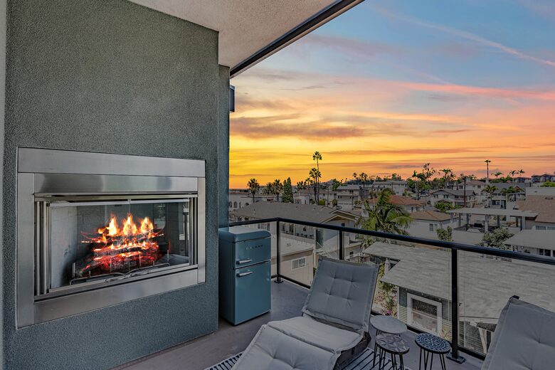 Little Italy Skyline Townhome - San Diego, California