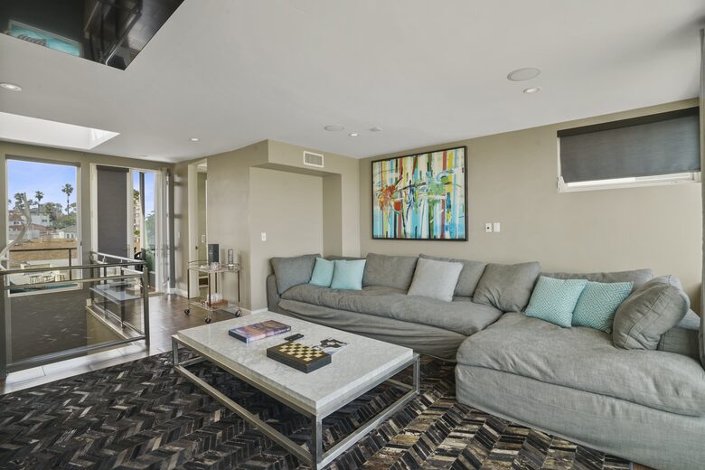 Little Italy Skyline Townhome - San Diego, California