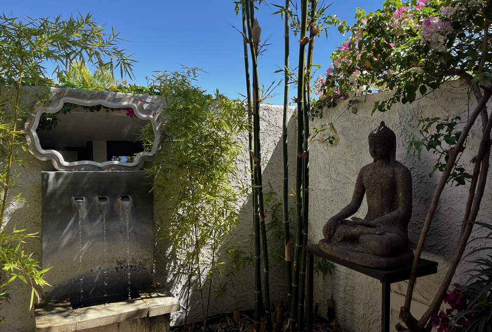 Private Palm Springs Balinese-style Pool Villa - Palm Springs, California