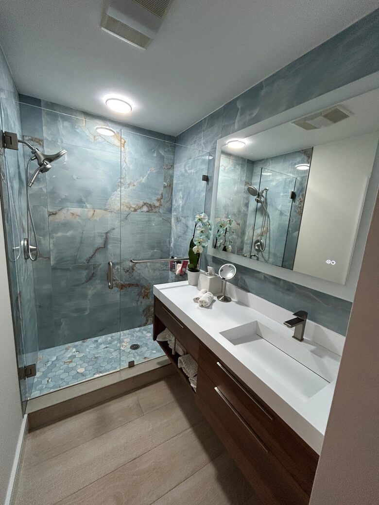 Bright & Airy Boca Retreat Near the Ocean - Boca Raton, Florida