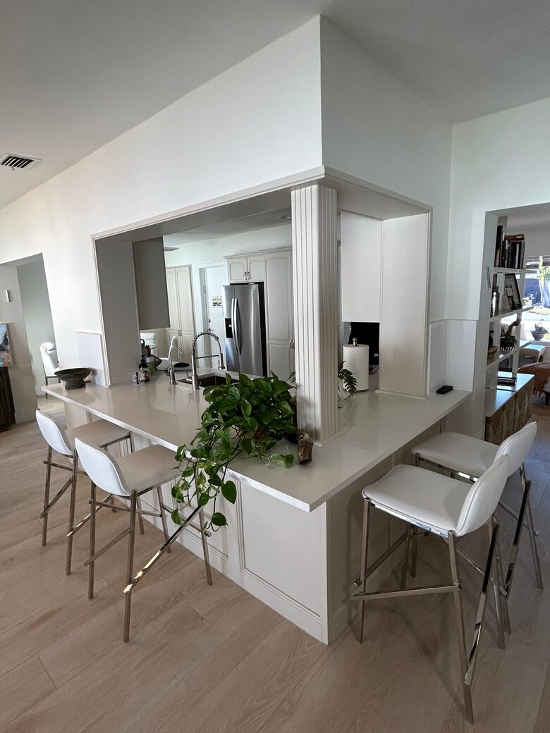 Bright & Airy Boca Retreat Near the Ocean - Boca Raton, Florida