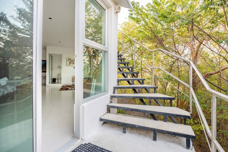 Cliffside Bay View Estate Above Playa Blanca - Garabito, Costa Rica