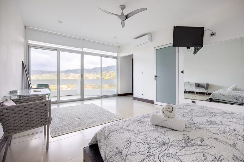 Cliffside Bay View Estate Above Playa Blanca - Garabito, Costa Rica