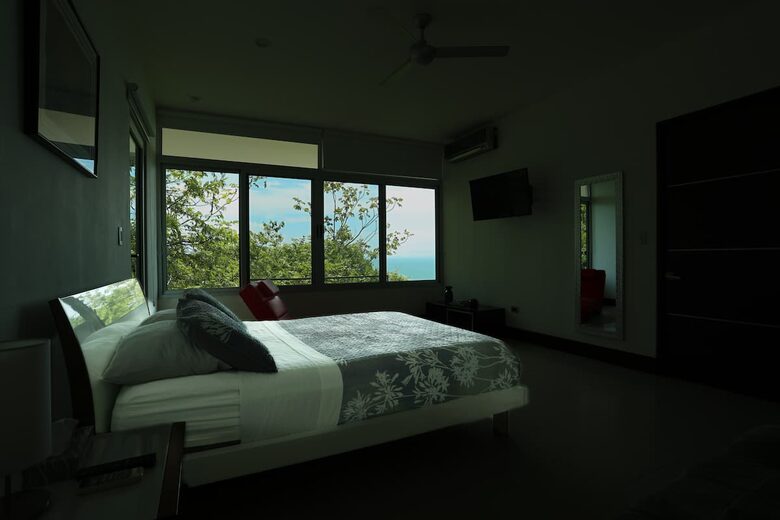 Cliffside Bay View Estate Above Playa Blanca - Garabito, Costa Rica