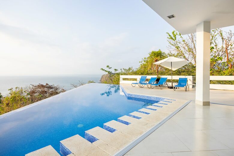 Cliffside Bay View Estate Above Playa Blanca - Garabito, Costa Rica
