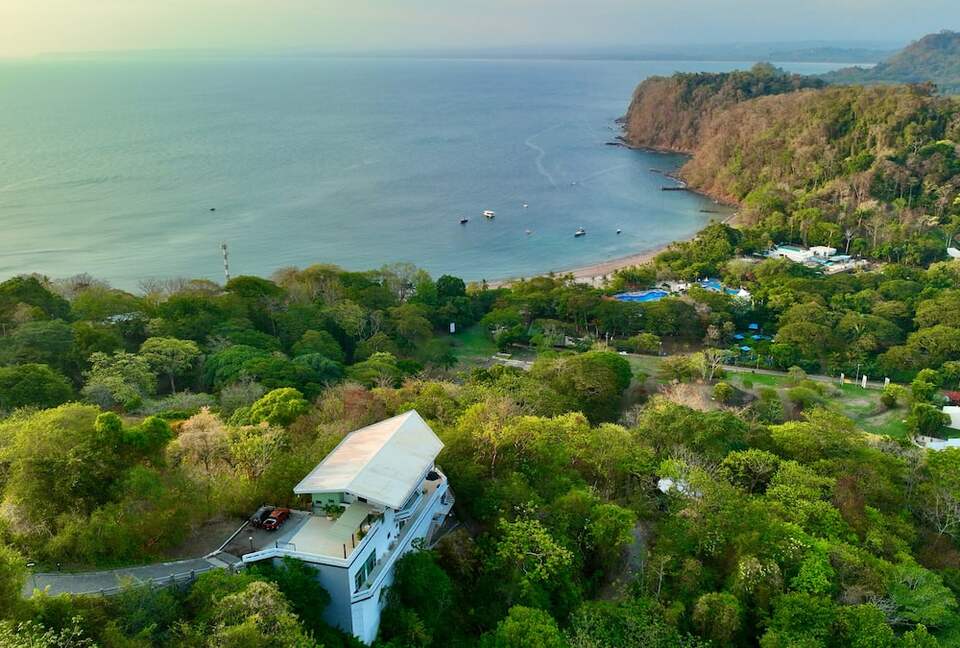 Cliffside Bay View Estate Above Playa Blanca - Garabito, Costa Rica