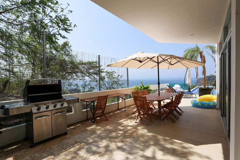 Cliffside Bay View Estate Above Playa Blanca - Garabito, Costa Rica