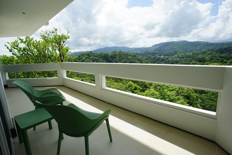 Cliffside Bay View Estate Above Playa Blanca - Garabito, Costa Rica