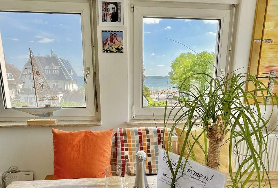 Beachfront Penthouse with Sea Views - Timmendorfer Strand, Lübeck, Germany