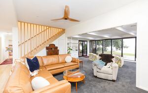 Lake Boga Waterfront Sanctuary with Private Jetty - Lake Boga, Australia