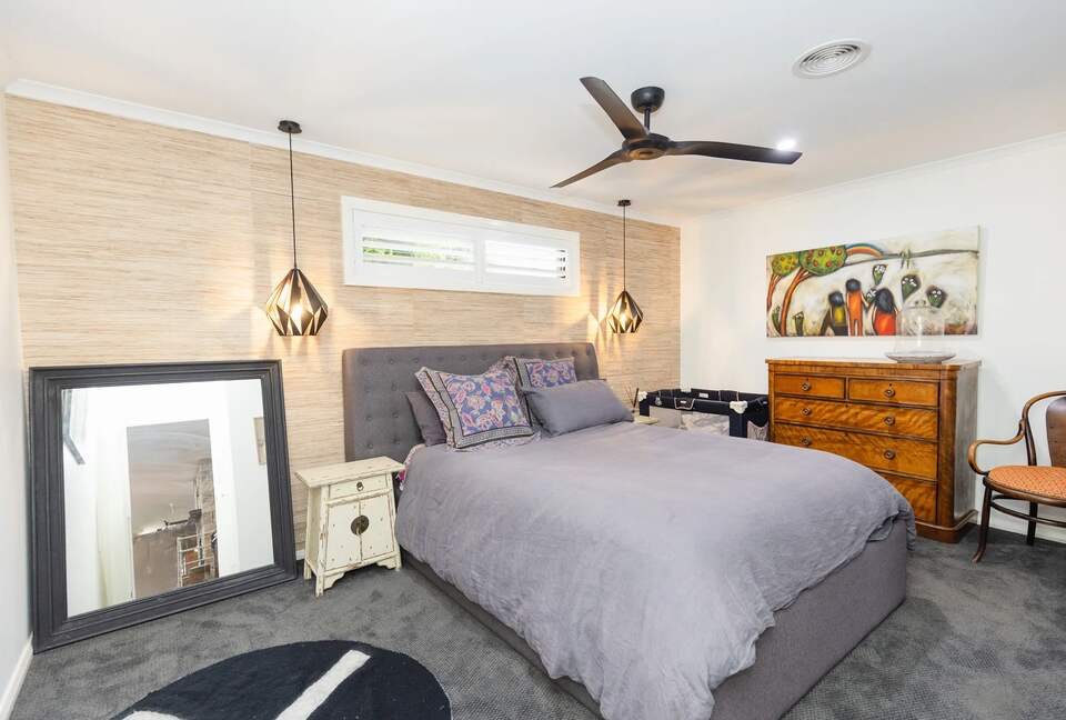 Lake Boga Waterfront Sanctuary with Private Jetty - Lake Boga, Australia