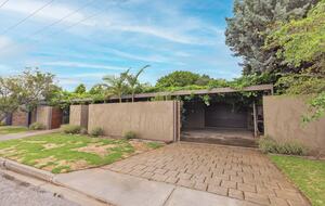 Lake Boga Waterfront Sanctuary with Private Jetty - Lake Boga, Australia