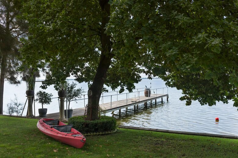 Lake Boga Waterfront Sanctuary with Private Jetty - Lake Boga, Australia