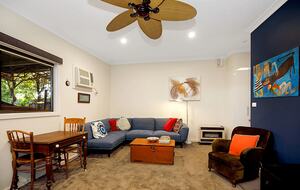 Lake Boga Waterfront Sanctuary with Private Jetty - Lake Boga, Australia