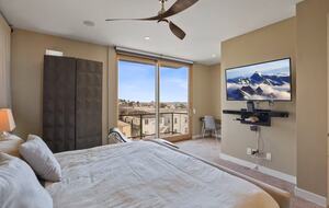 Little Italy Skyline Townhome - San Diego, California