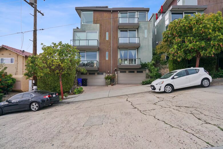 Little Italy Skyline Townhome - San Diego, California