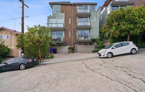 Little Italy Skyline Townhome - San Diego, California