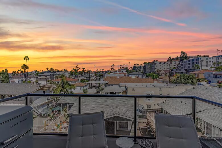 Little Italy Skyline Townhome - San Diego, California