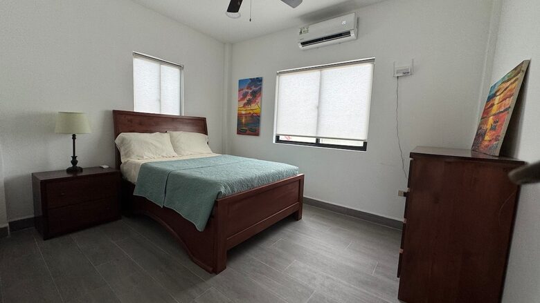 Beachfront Retreat Steps from The Split - Caye Caulker, Belize