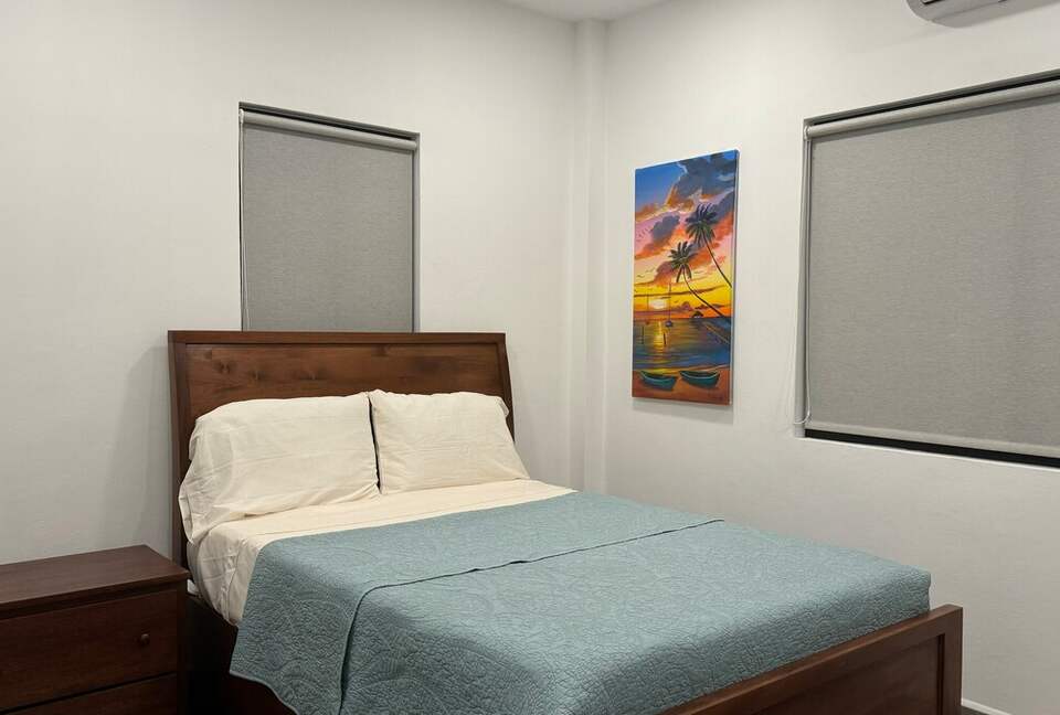 Beachfront Retreat Steps from The Split - Caye Caulker, Belize