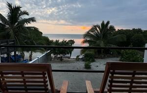 Beachfront Retreat Steps from The Split - Caye Caulker, Belize