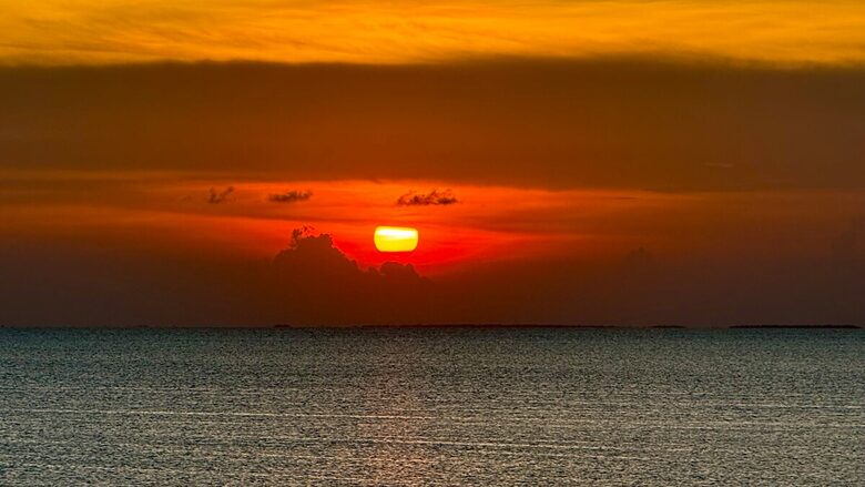 Beachfront Retreat Steps from The Split - Caye Caulker, Belize