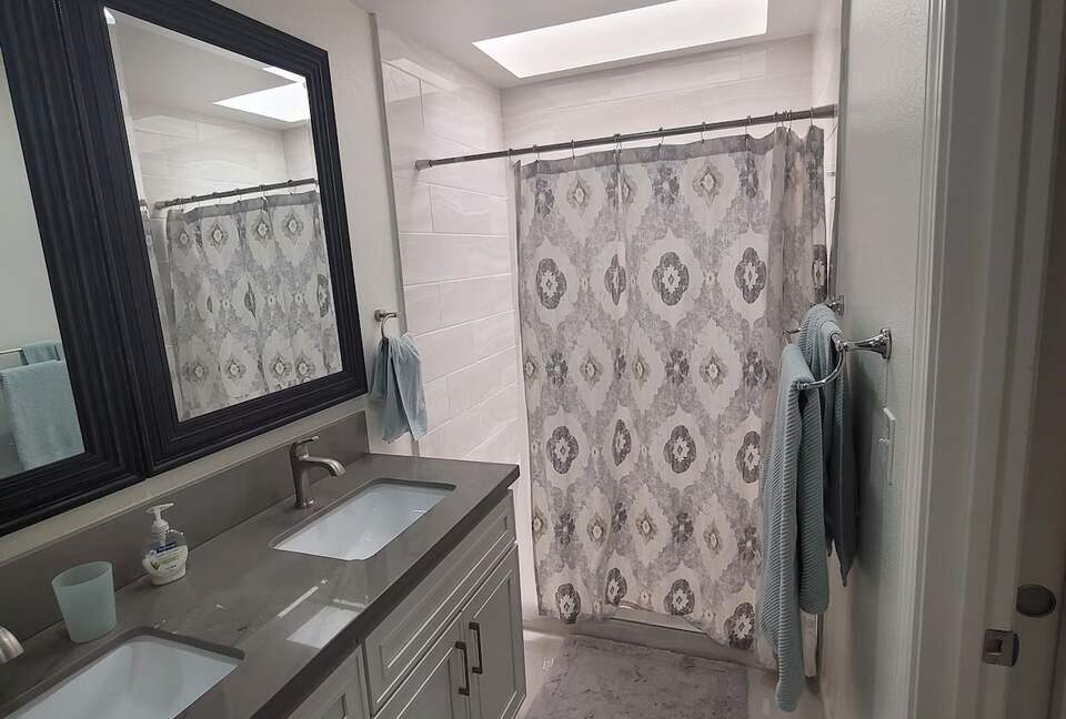 Ironwood Desert Retreat with Pool & Mountain Views - Palm Desert, California