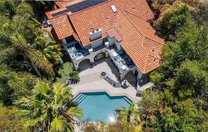 Resort-Style 5BR Retreat in the Heart of Encinitas - Encinitas, California