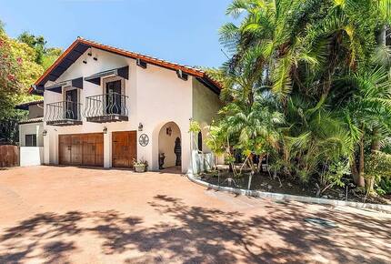 Resort-Style 5BR Retreat in the Heart of Encinitas - Encinitas, California