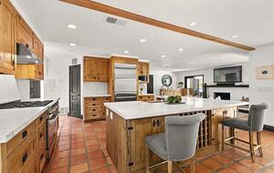 Resort-Style 5BR Retreat in the Heart of Encinitas - Encinitas, California