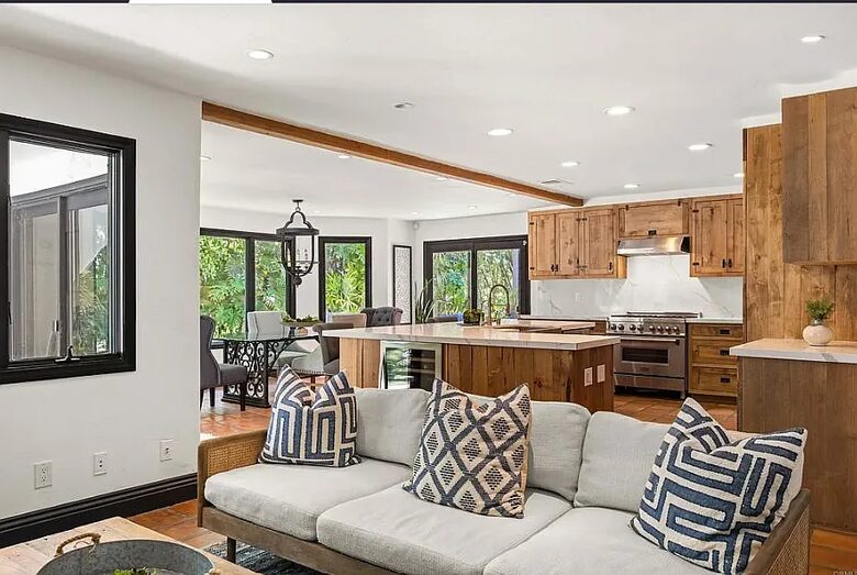 Resort-Style 5BR Retreat in the Heart of Encinitas - Encinitas, California
