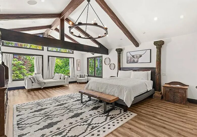 Resort-Style 5BR Retreat in the Heart of Encinitas - Encinitas, California