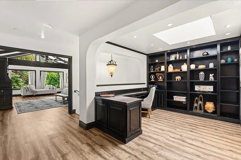 Resort-Style 5BR Retreat in the Heart of Encinitas - Encinitas, California