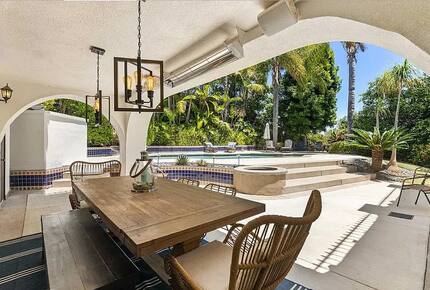 Resort-Style 5BR Retreat in the Heart of Encinitas - Encinitas, California