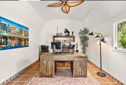 Resort-Style 5BR Retreat in the Heart of Encinitas - Encinitas, California