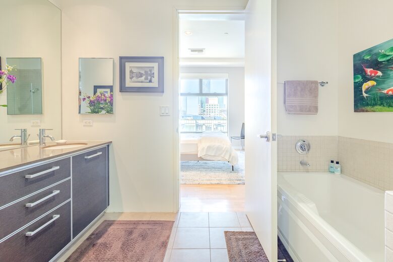 Glass-Walled DTLA Corner Loft with Skyline Views - Los Angeles, California