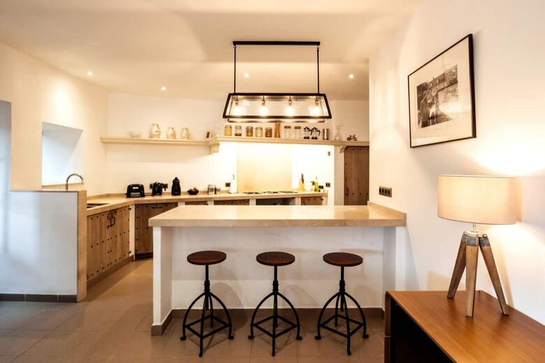 Sophisticated Serenity in the Heart of Mallorca - Caimari, Spain