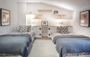 Sophisticated Serenity in the Heart of Mallorca - Caimari, Spain