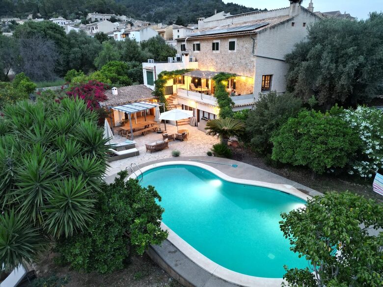 Sophisticated Serenity in the Heart of Mallorca - Caimari, Spain