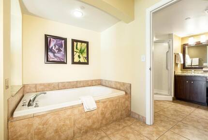 A one Bedroom Apartment Suite at The Grandview at Las Vegas - Las Vegas, Nevada