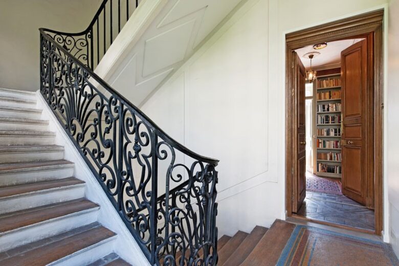 A Masterpiece of French Artistry on the Left Bank - Paris, France