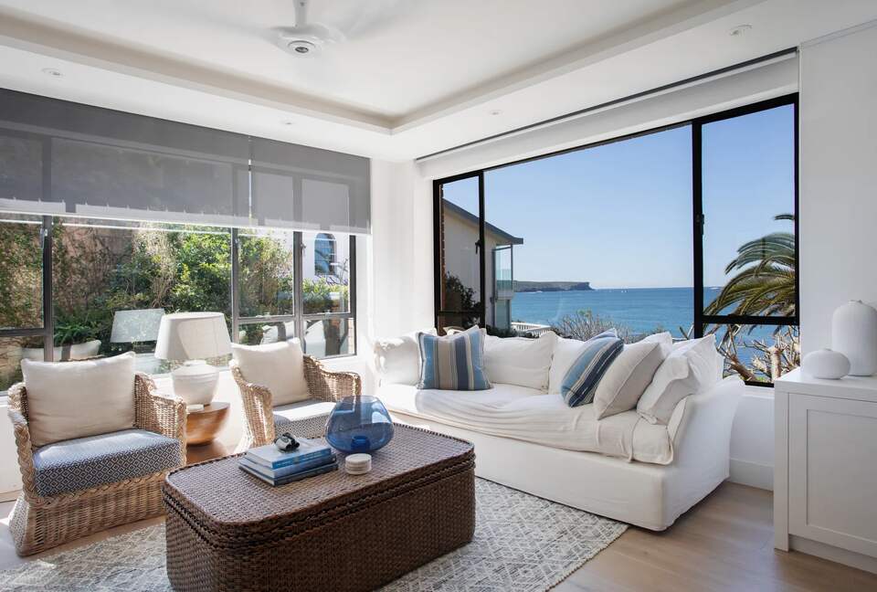 Harbourfront Living Steps from Balmoral Beach - Sydney, Australia