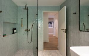 Harbourfront Living Steps from Balmoral Beach - Sydney, Australia